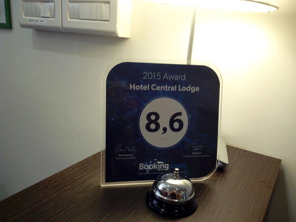 Central Hotel 3*